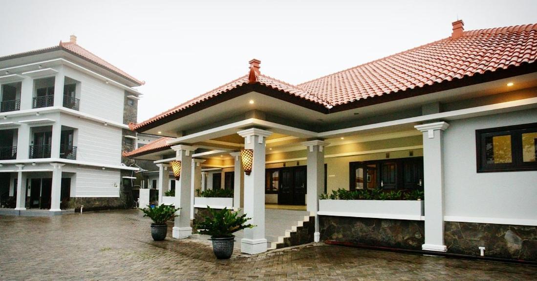 Avila Ketapan Rame Hotel Prigen Zewnętrze zdjęcie