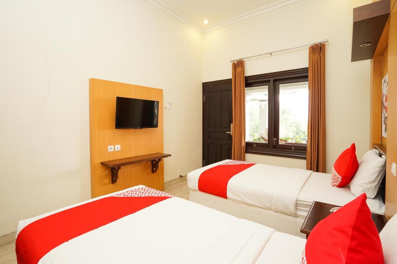 Avila Ketapan Rame Hotel Prigen Zewnętrze zdjęcie